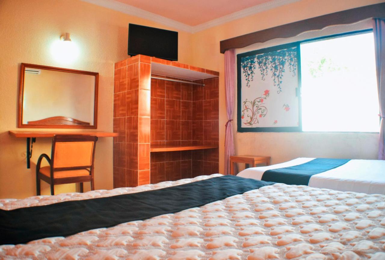 Hotel Hacienda Sanchez 바야돌리드 외부 사진