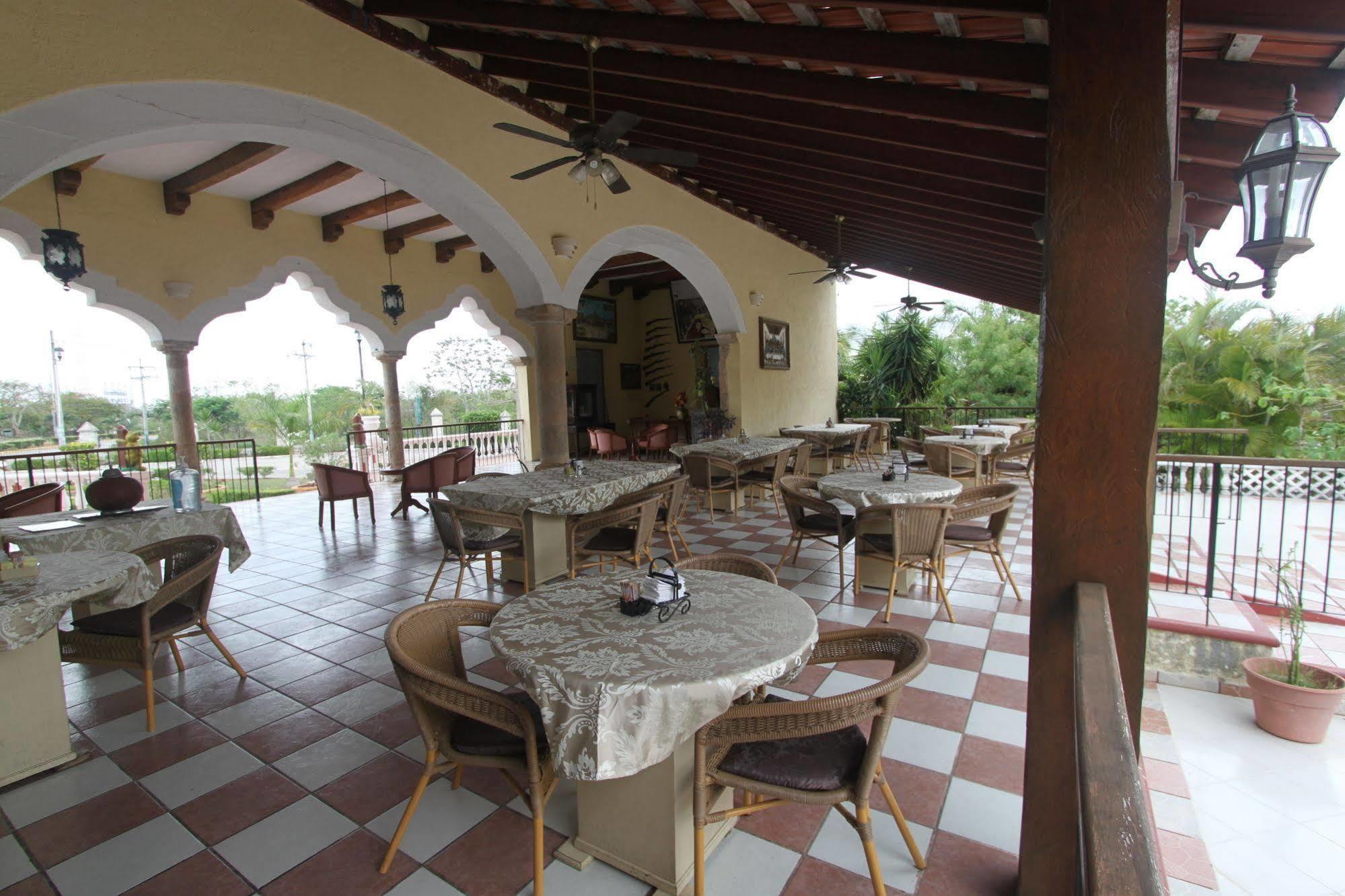 Hotel Hacienda Sanchez 바야돌리드 외부 사진