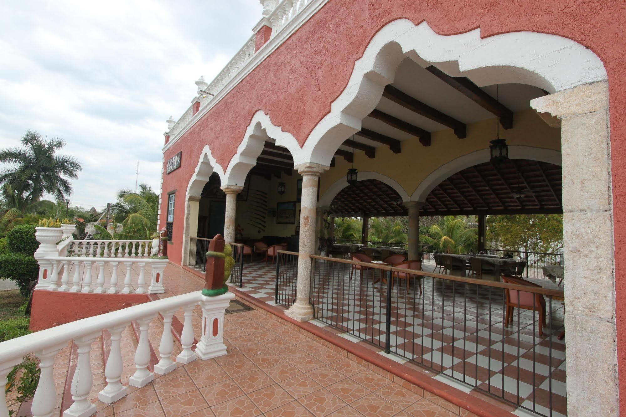 Hotel Hacienda Sanchez 바야돌리드 외부 사진